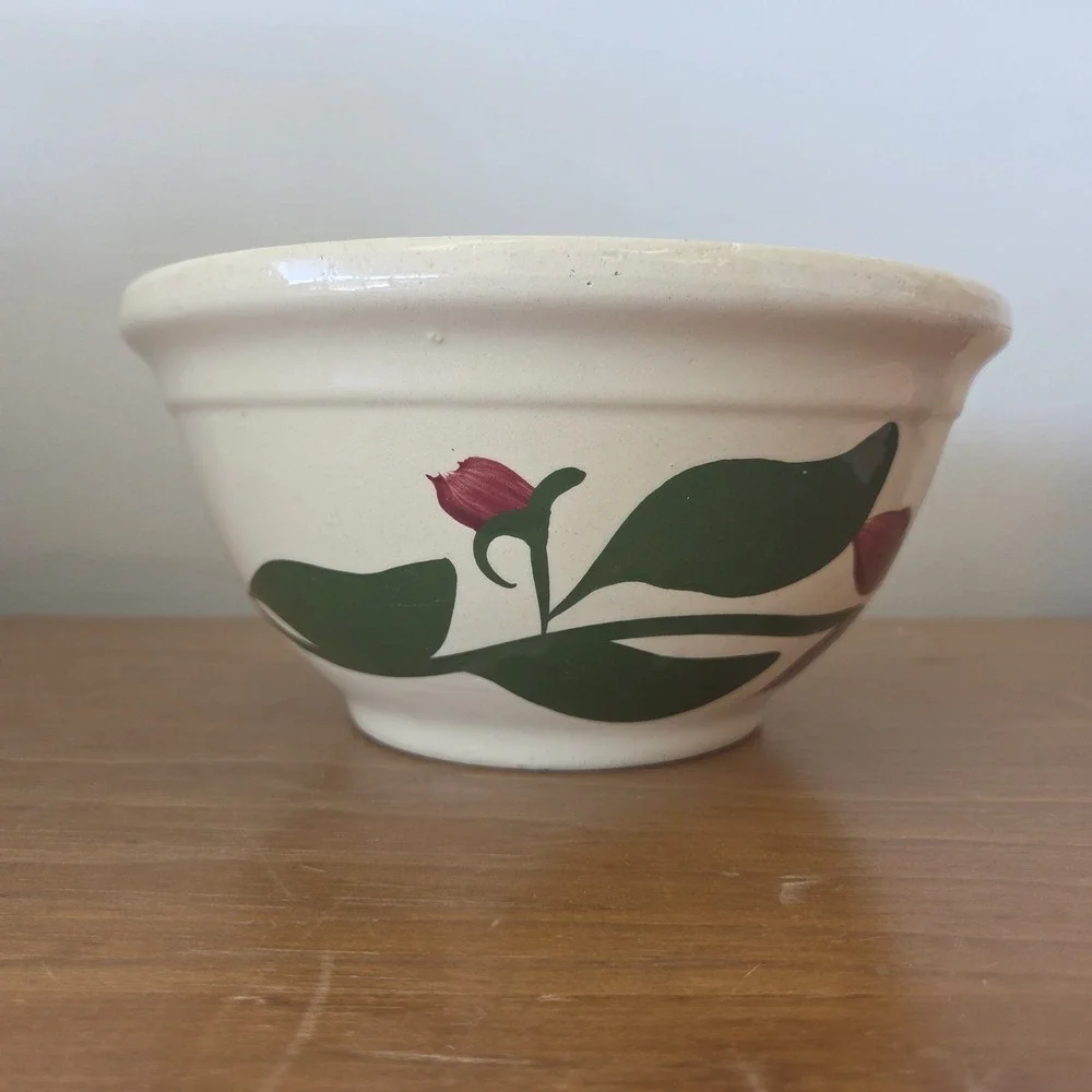 Watt‎ Oven Ware Pottery Mixing Serving Bowl Red Starflower, 6